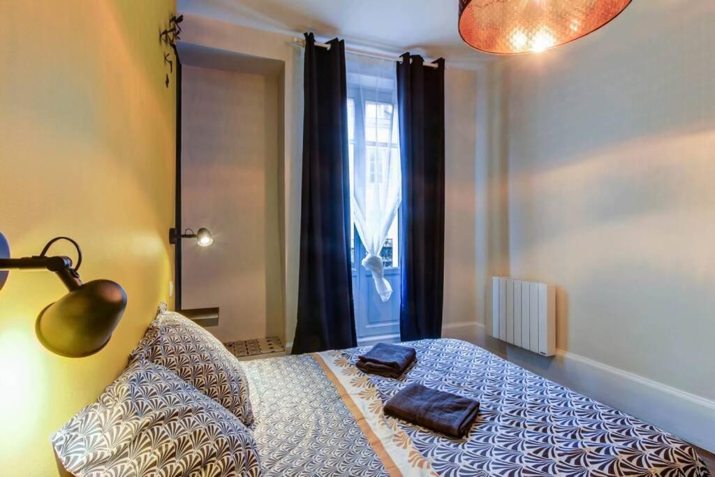 Le Dormeur Du Val - Topdestination Dijon - Centre Ville - Classe 3 Etoiles المظهر الخارجي الصورة